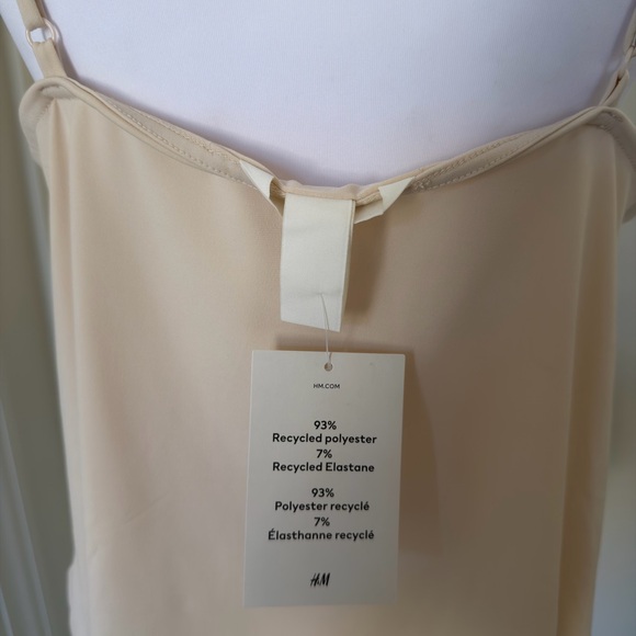H&M Ruched Strappy Top - Picture 5 of 5